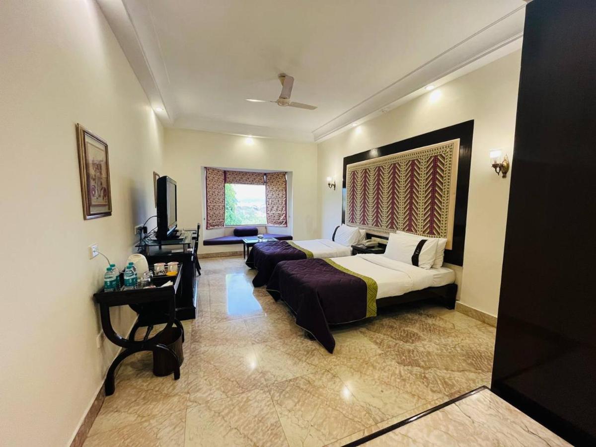 The Lalit Laxmi Vilas Palace Udaipur Ngoại thất bức ảnh